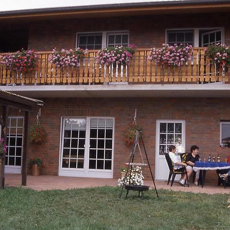 Ferienhof Meyer Landhotel بيتر هاغن المظهر الخارجي الصورة